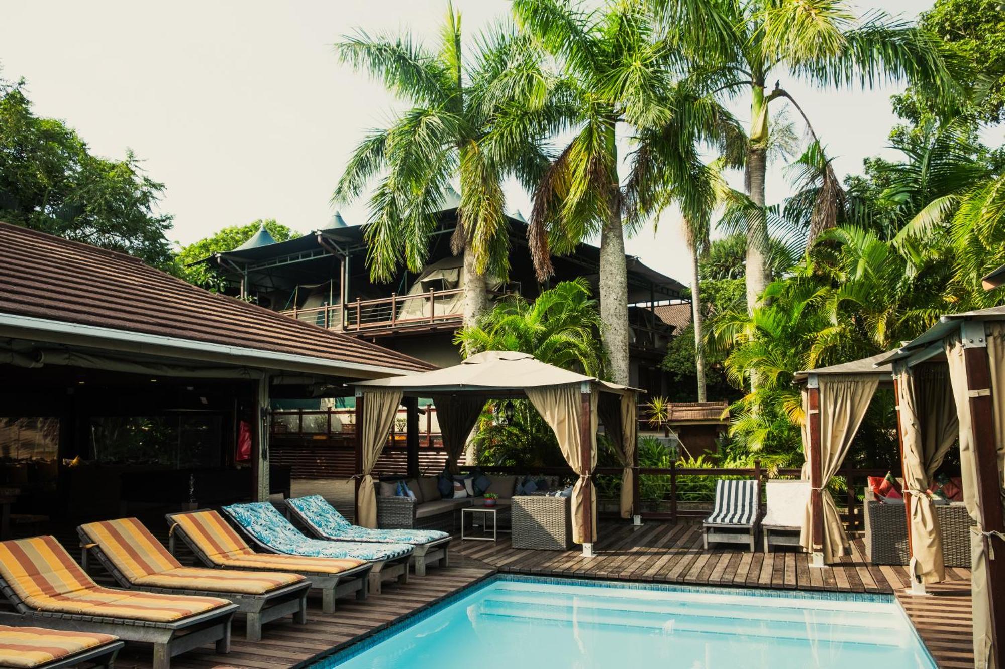 Urban Glamping Tranquil International Backpacking Village St Lucia Luaran gambar